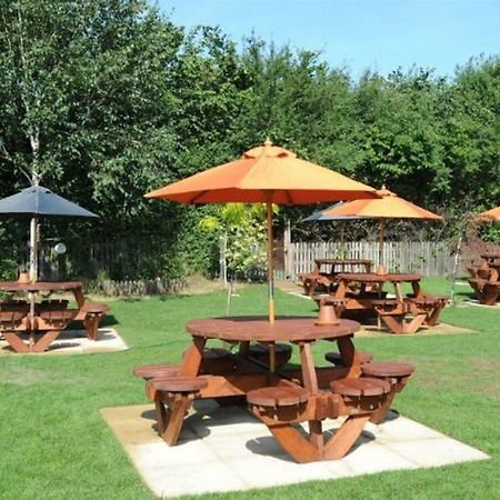Premier Inn Premier Inn Southend Airport Εξωτερικό φωτογραφία