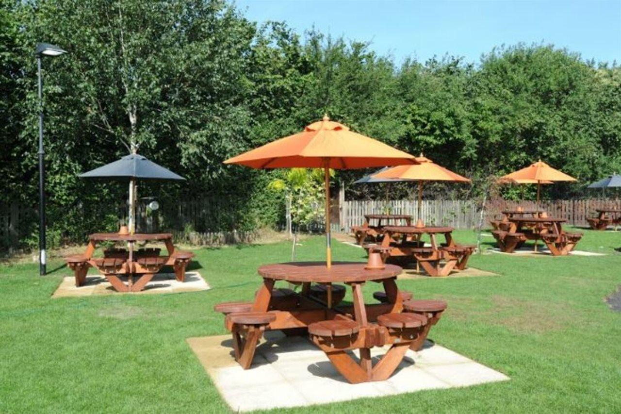 Premier Inn Premier Inn Southend Airport Εξωτερικό φωτογραφία